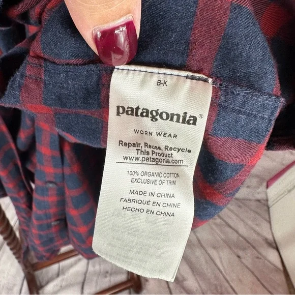 SOLD Men's flannel plaid patagonia organic cotton shirt size XL - Picture 2 of 4